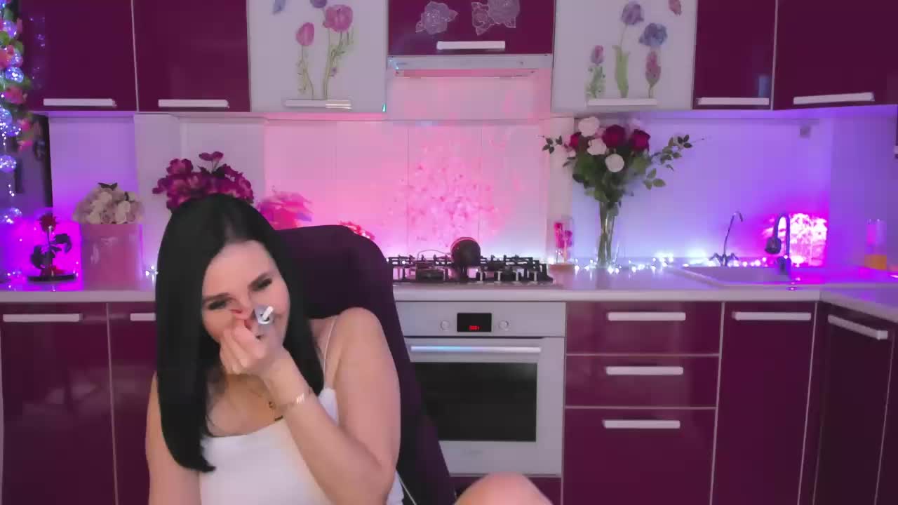 Olivija2020 Adult Chat September 27, 2026