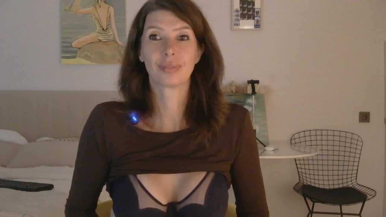 WhiteQueen888 Adult Chat September 27, 2026
