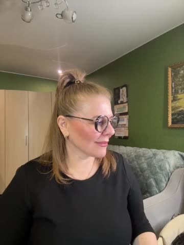 Veronika_Gold Adult Chat September 28, 2026
