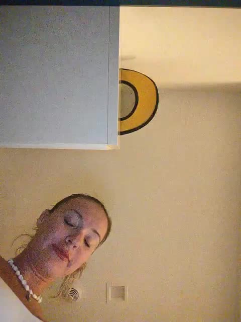 Zvezda_Lola Adult Chat September 28, 2026