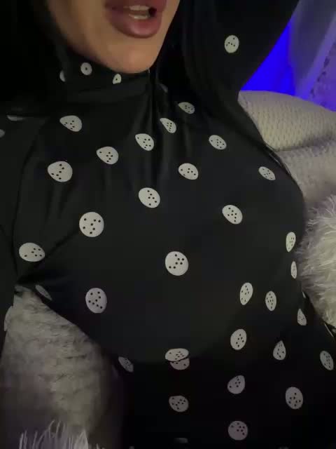 _EUPHORIAA_ Adult Chat September 27, 2026