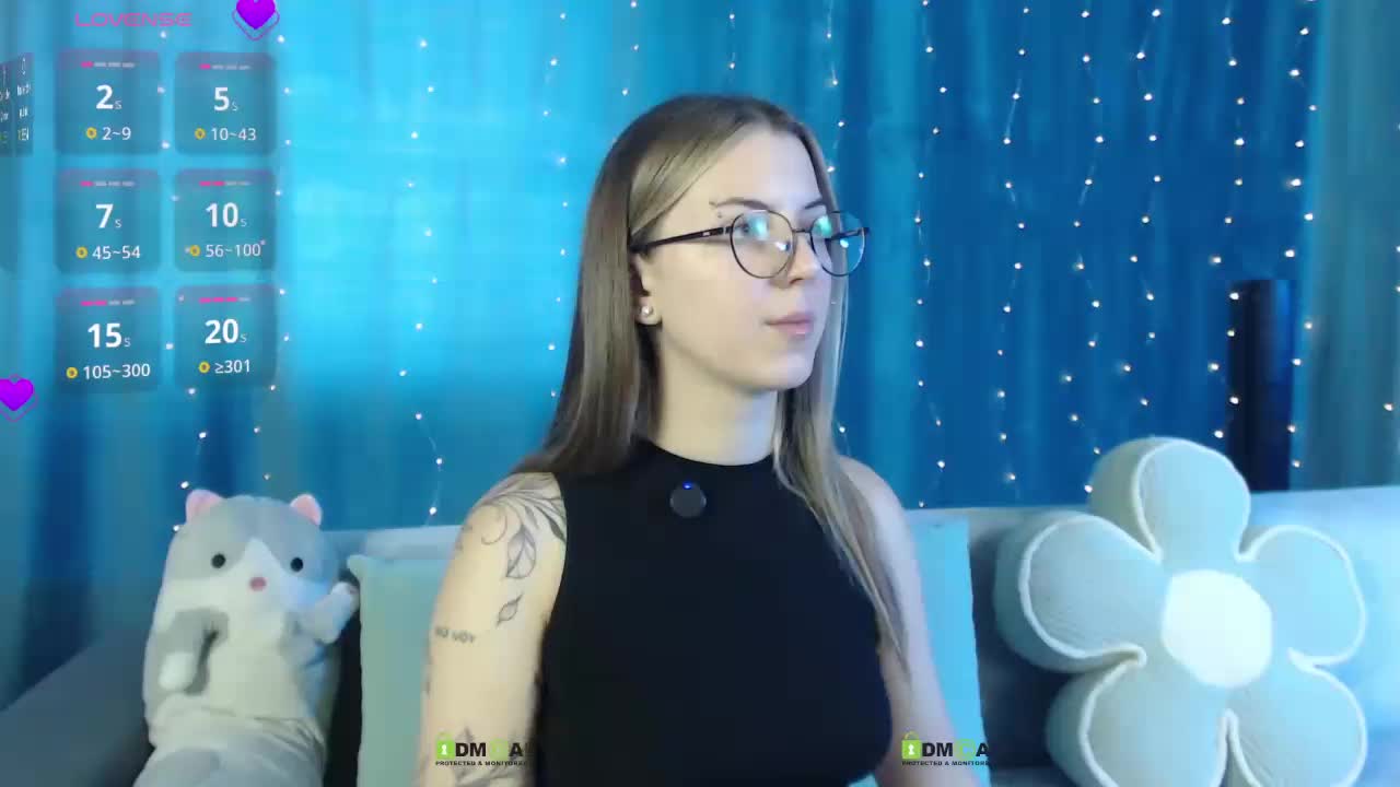 -Moonlyss- Adult Chat September 28, 2026