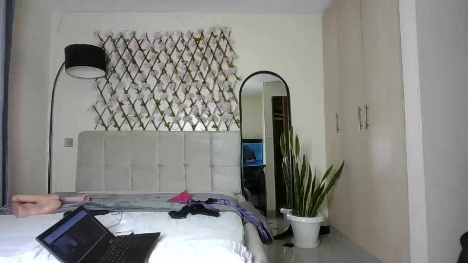mis_kaylee Adult Chat September 28, 2026