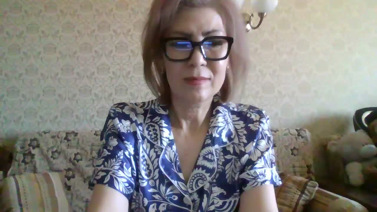 ElegantLady00 Adult Chat September 28, 2026