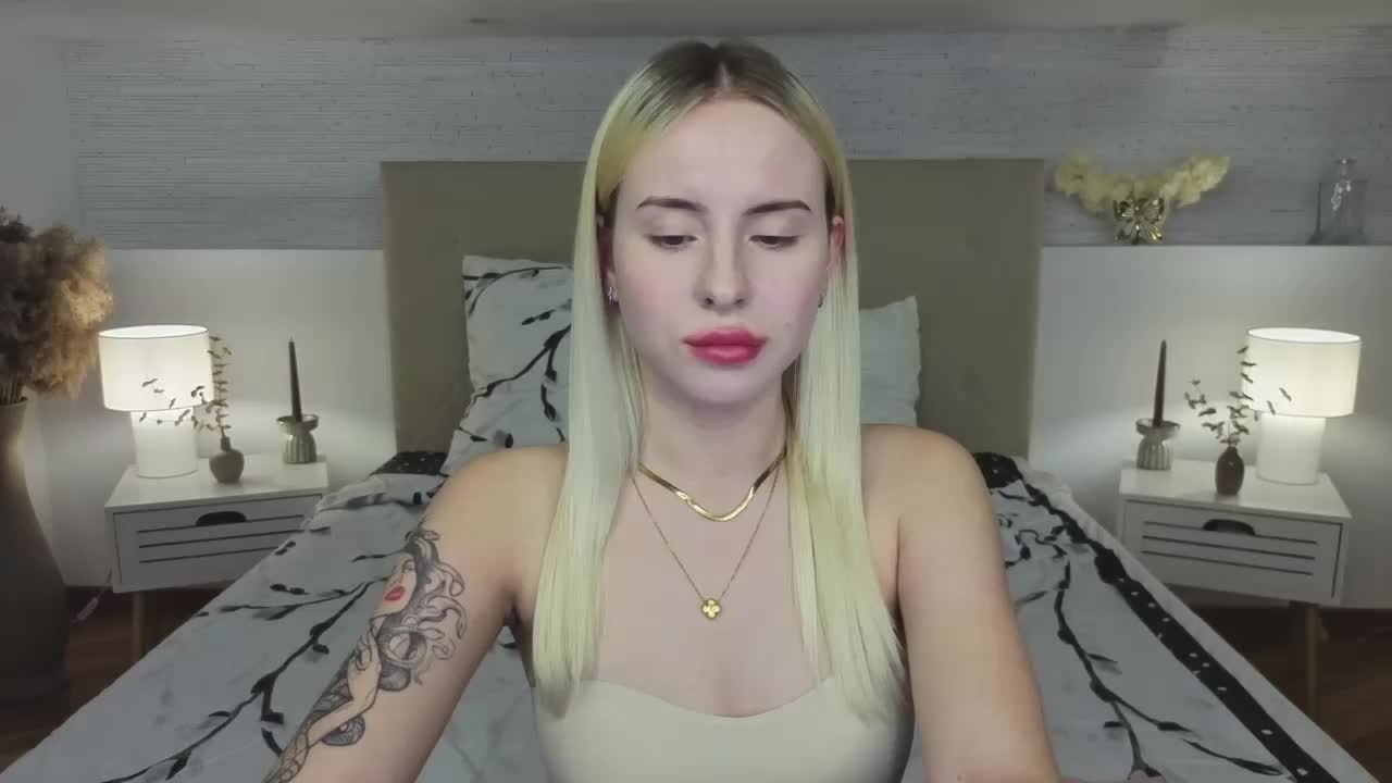 Bella-crazyy Adult Chat September 28, 2026