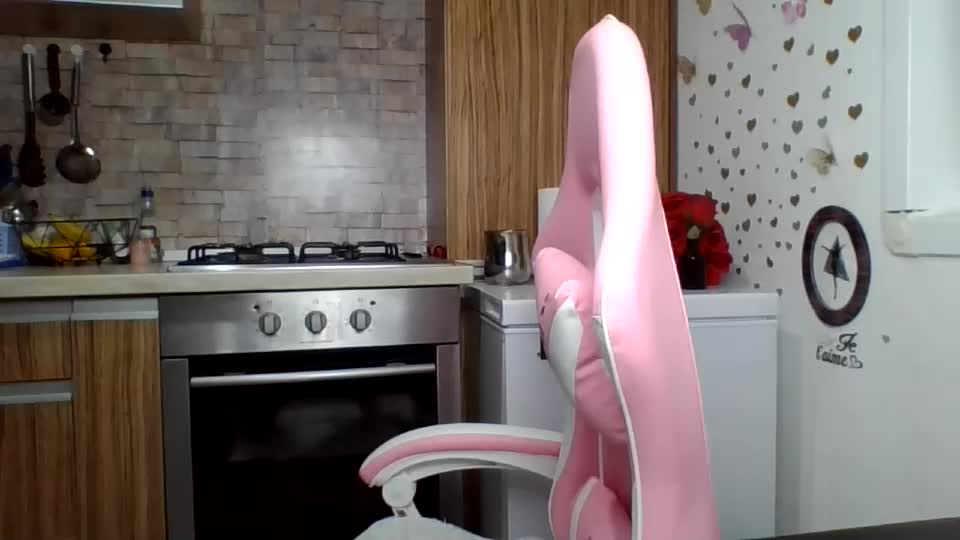 curvybombb Adult Chat September 28, 2026