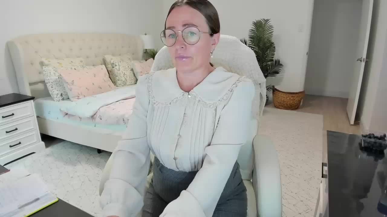 -Michelle- Adult Chat September 29, 2026