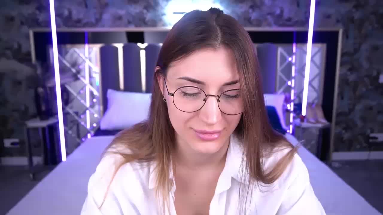 MiaCarterss Adult Chat September 29, 2026