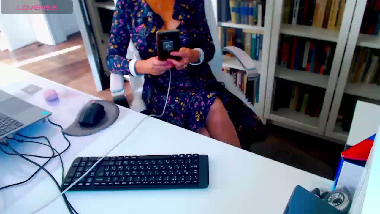 _Angelina_ Adult Chat September 29, 2026