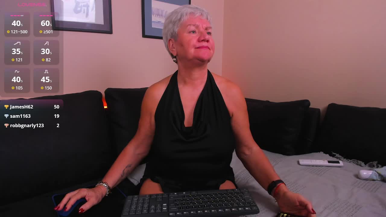 roxana-brooks Adult Chat September 29, 2026