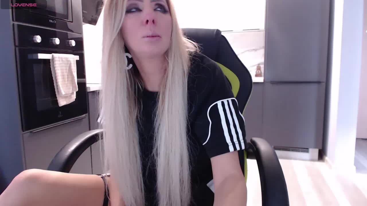blondalina Adult Chat September 29, 2026
