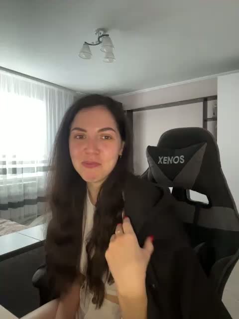Vika19981 Adult Chat September 30, 2026
