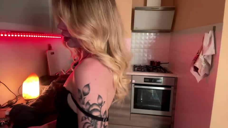 japass_kelly Adult Chat September 29, 2026