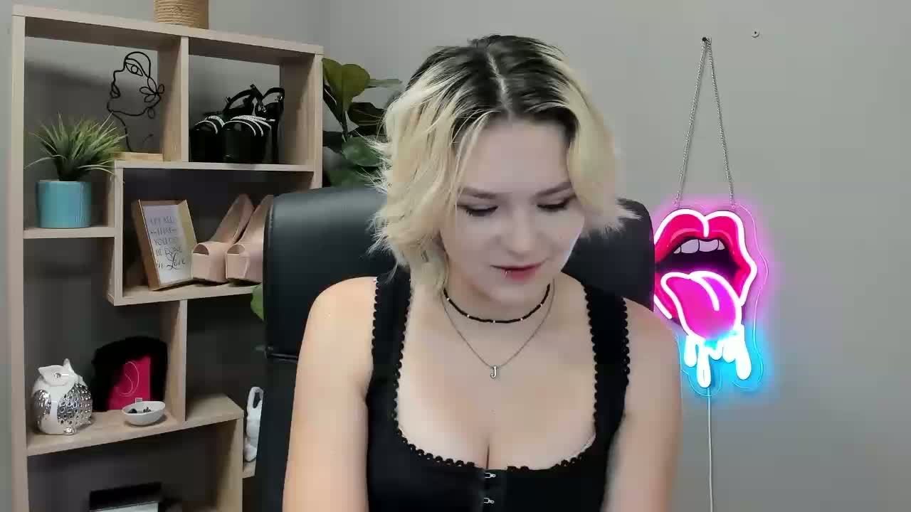 SweetLilyxo Adult Chat September 29, 2026