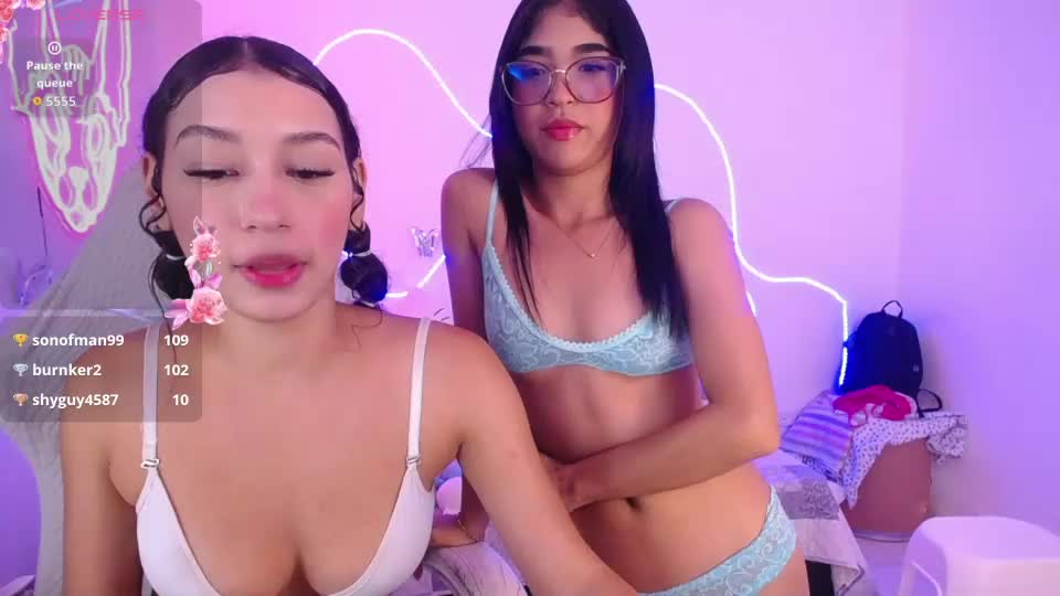 jully_dreams Adult Chat September 29, 2026