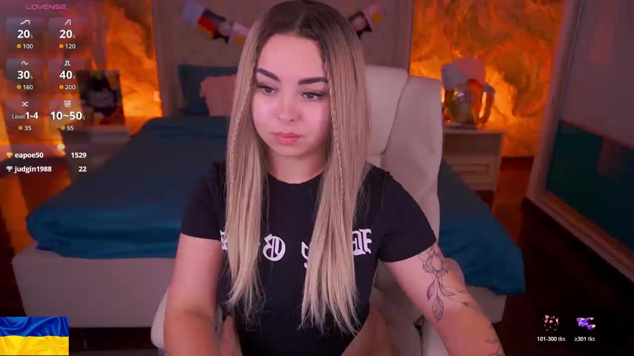 SusieWood Adult Chat September 29, 2026