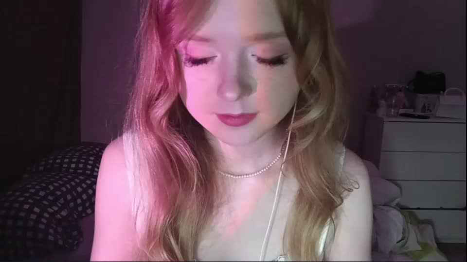 veyelle Adult Chat September 29, 2026