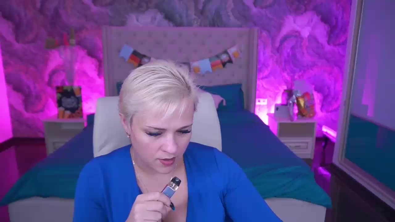 CrystalVibe Adult Chat September 29, 2026