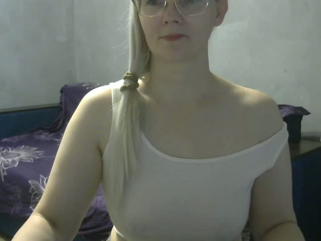 Sweetie454 Adult Chat September 29, 2026