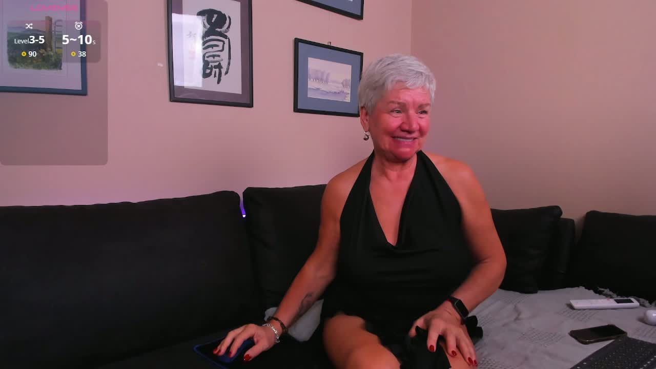 roxana-brooks Adult Chat September 30, 2026