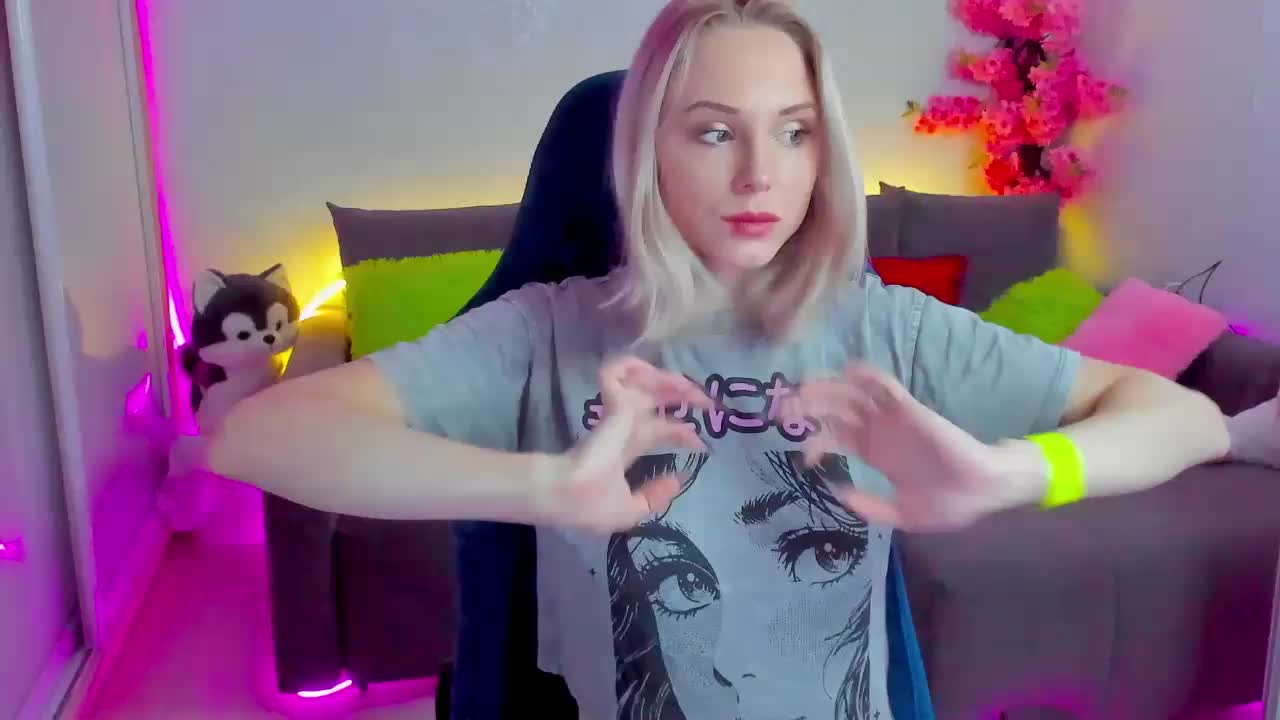 GinaGinaLove Adult Chat September 30, 2026