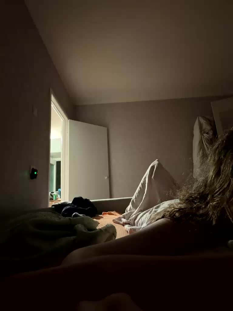 top_queen Adult Chat September 30, 2026