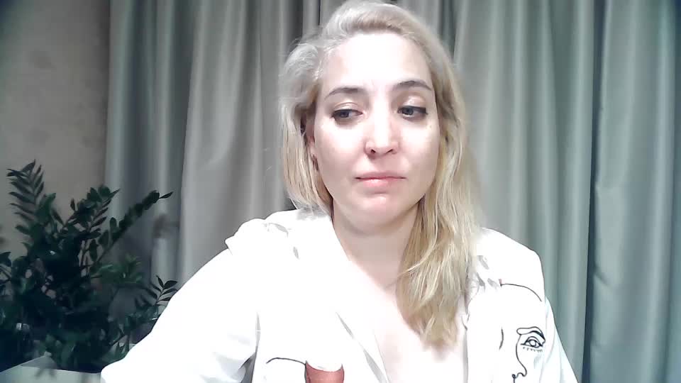 mariska-kiska Adult Chat September 30, 2026