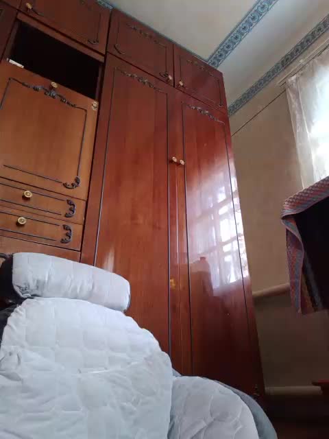 Vika211 Adult Chat September 30, 2026