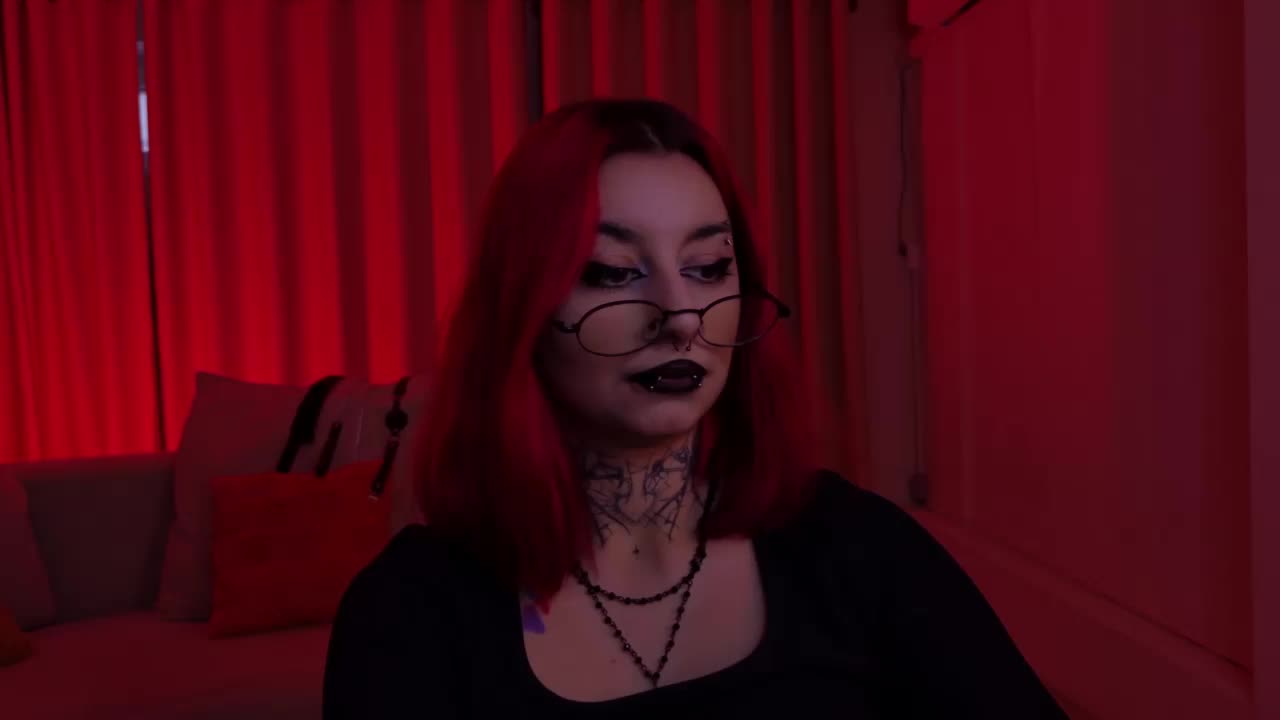 MistressMarcelline Adult Chat September 30, 2026