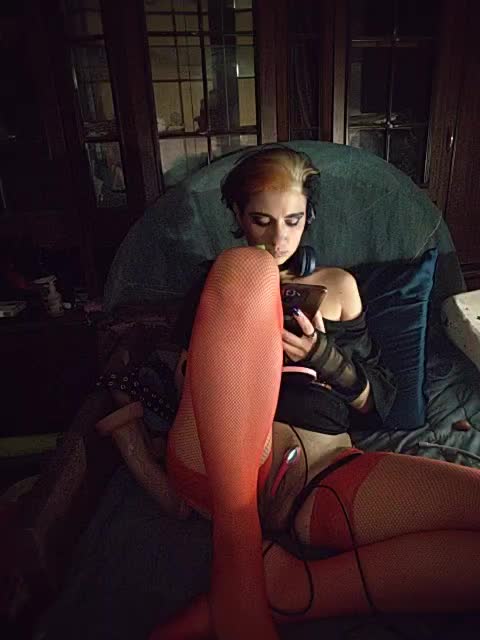 CrazySquirtSiren Adult Chat September 30, 2026