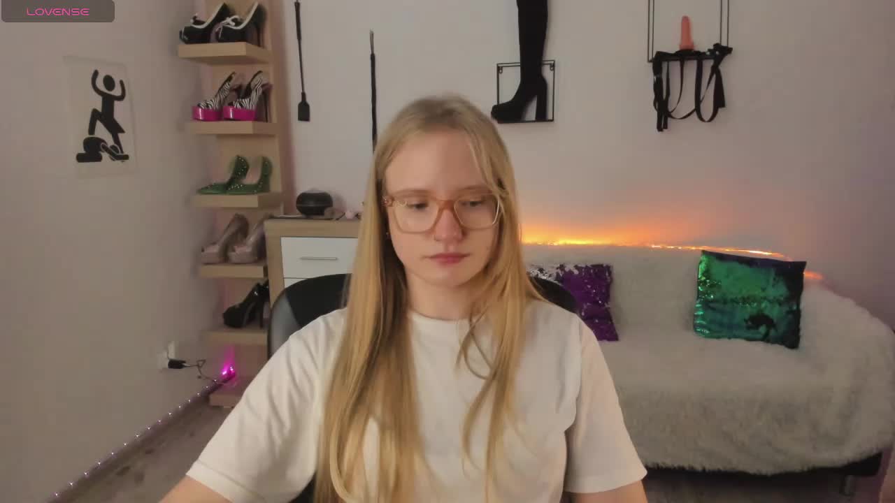 NancyErotic Adult Chat September 30, 2026