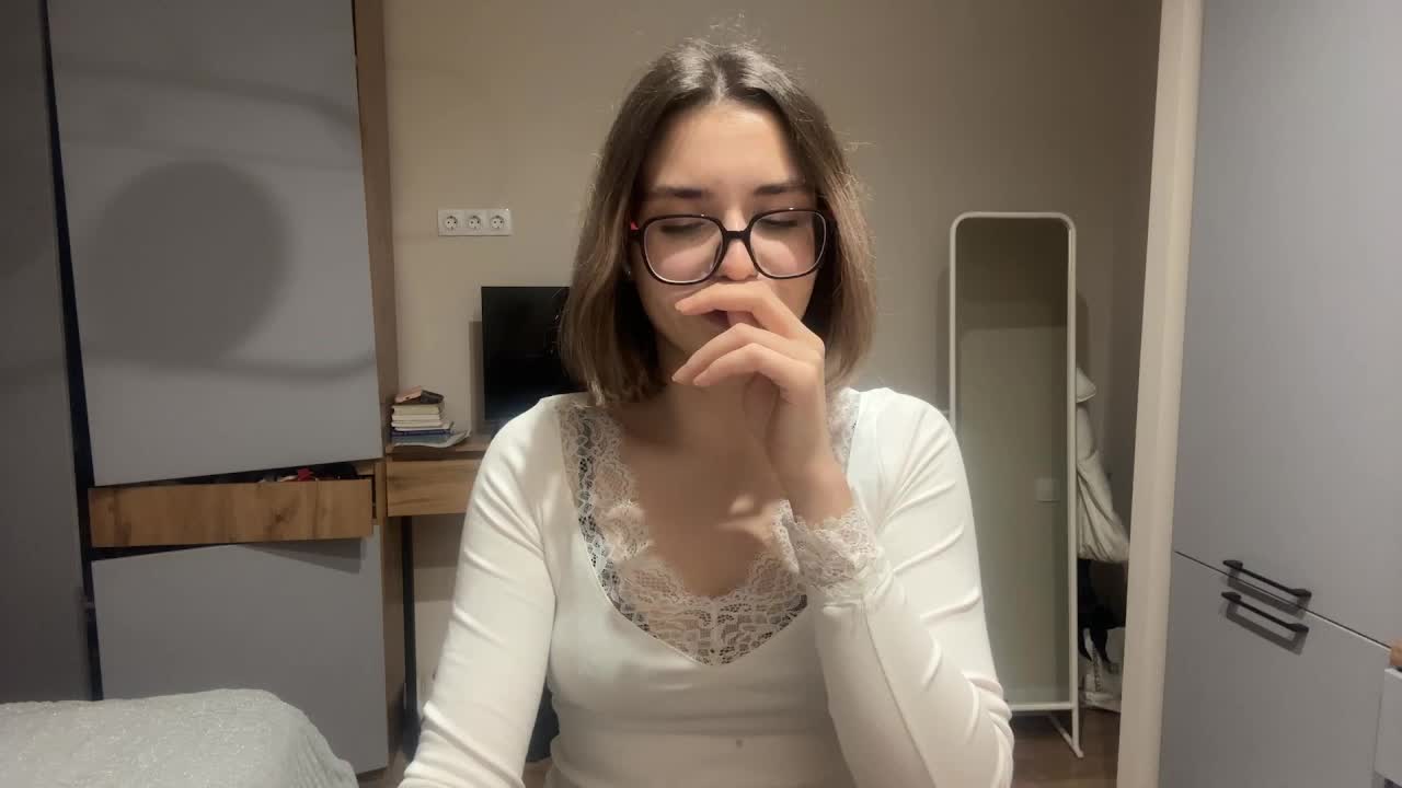 AlbaMihelcic Adult Chat October 1, 2026