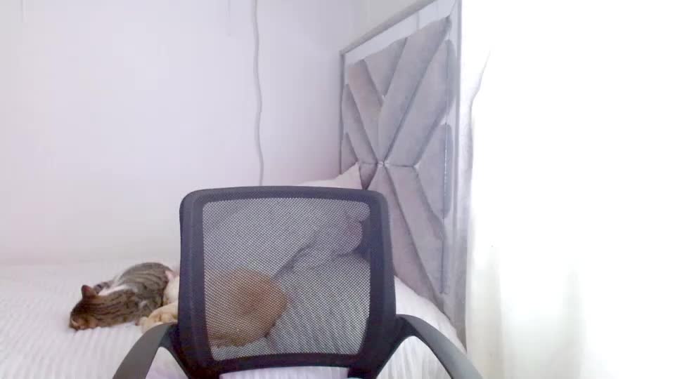 zoe_sexy69 Adult Chat September 30, 2026