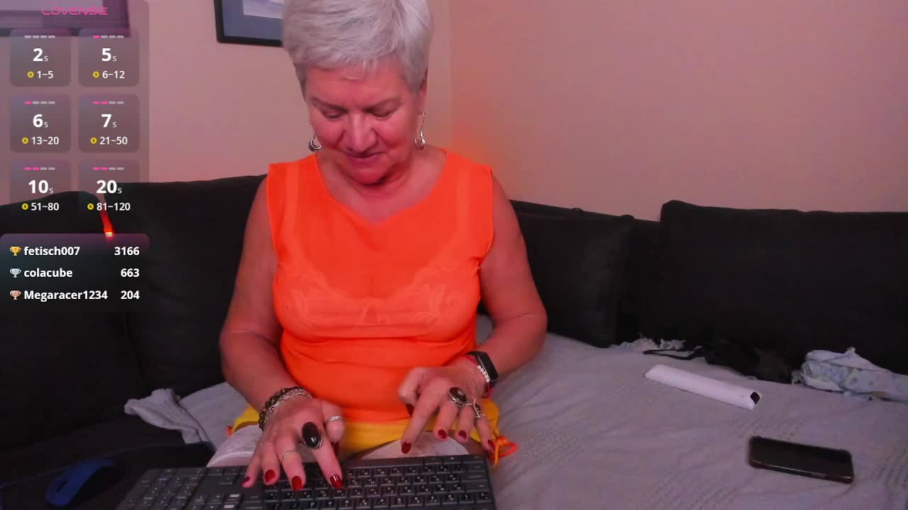 roxana-brooks Adult Chat September 30, 2026