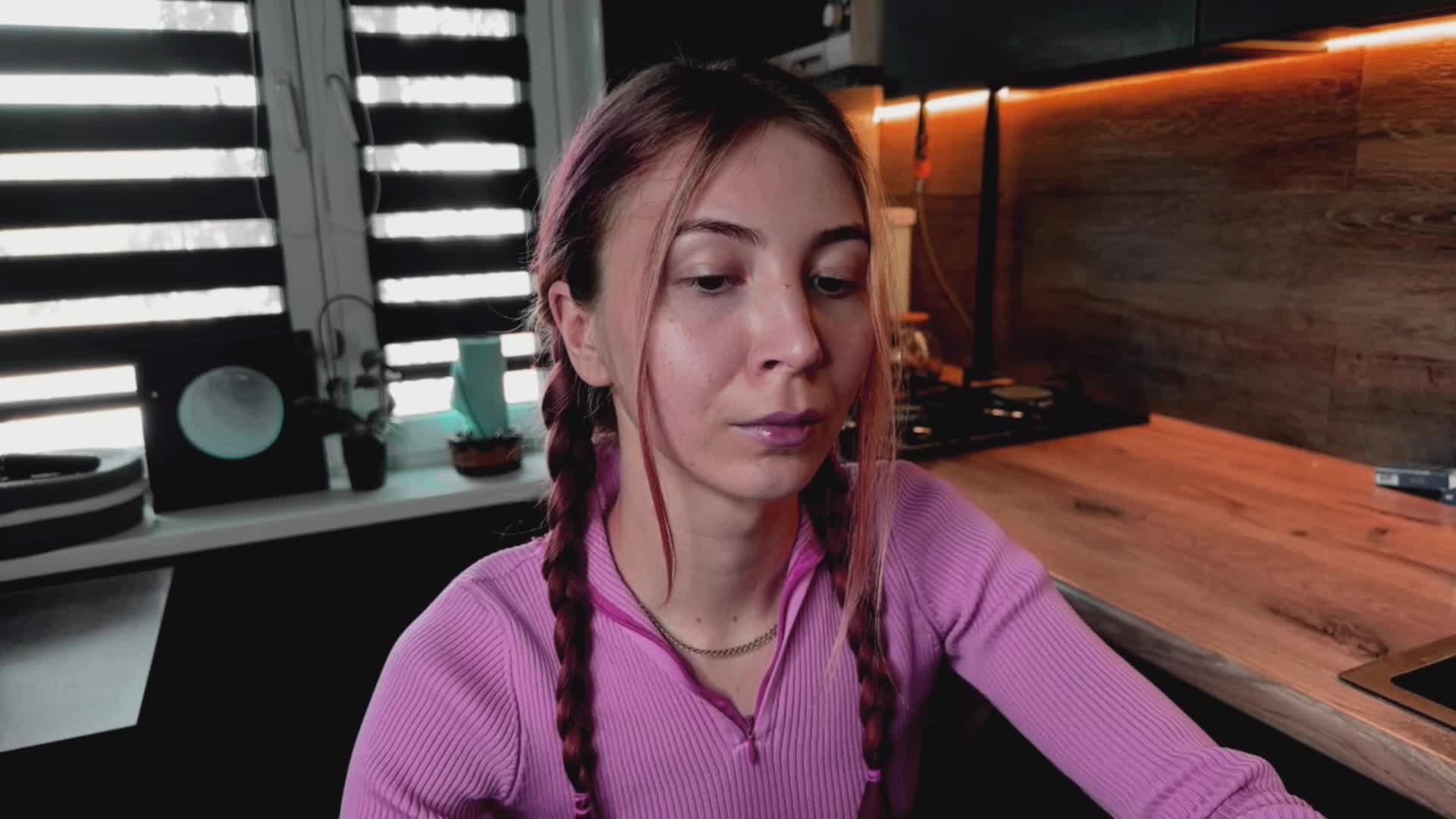 Na-izi Adult Chat September 30, 2026