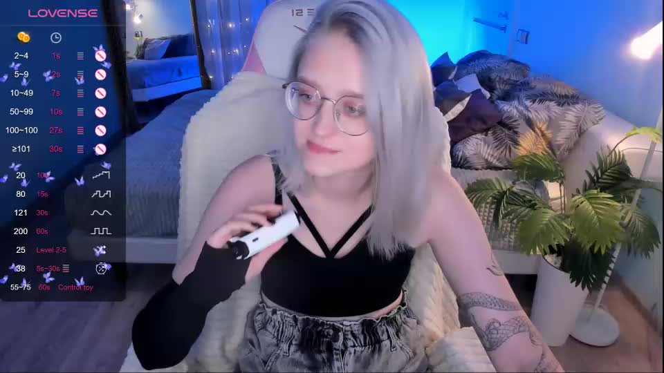 lunarglow_ Adult Chat October 1, 2026