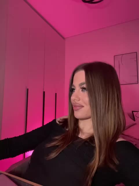 HotGirlEva Adult Chat October 1, 2026