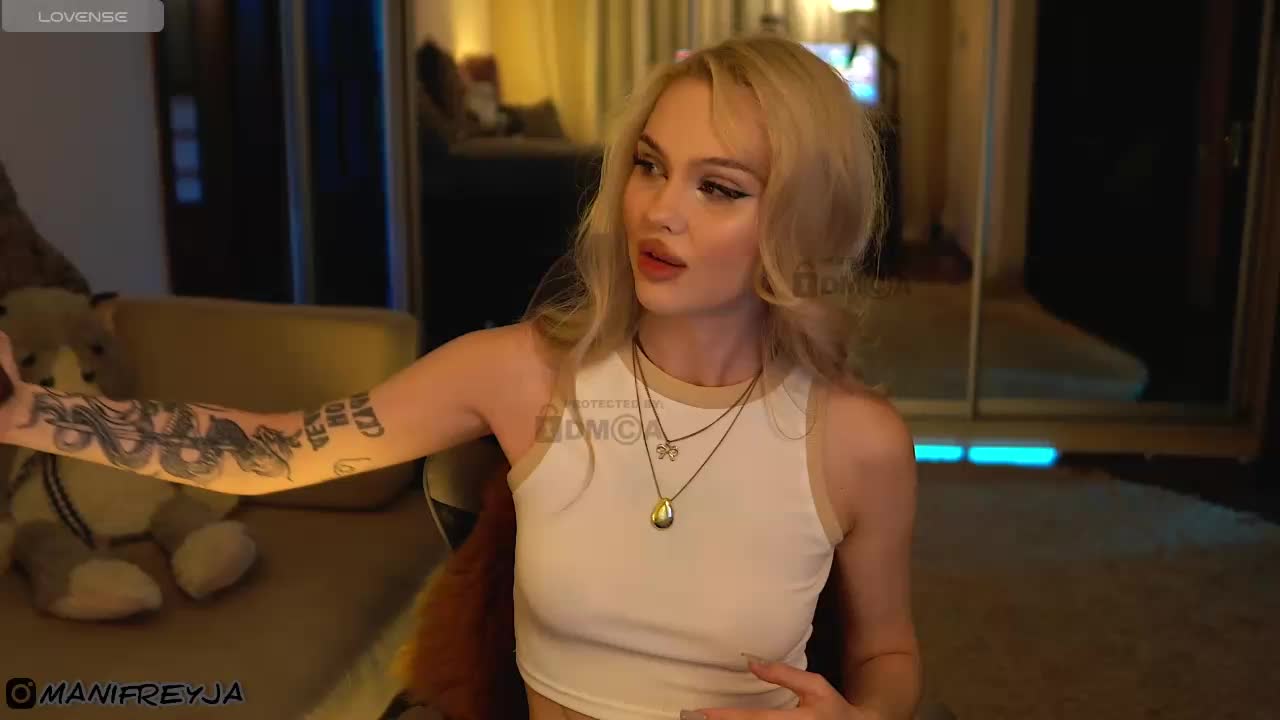 ManiFreyja Adult Chat October 1, 2026
