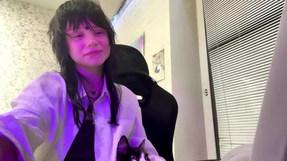 lindsybarba Adult Chat October 1, 2026
