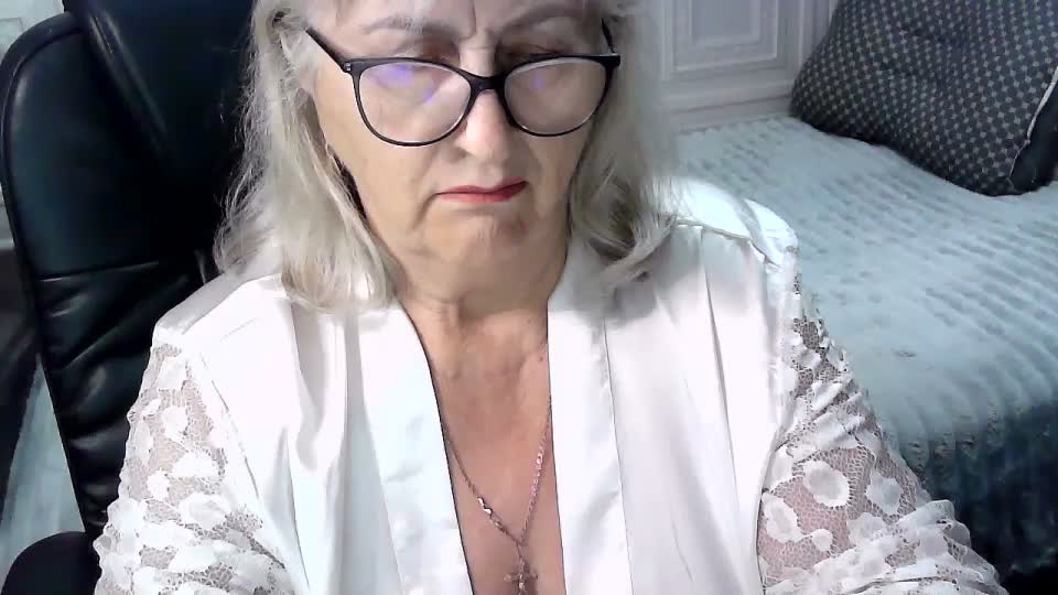 LolkaAlyss Adult Chat October 1, 2026