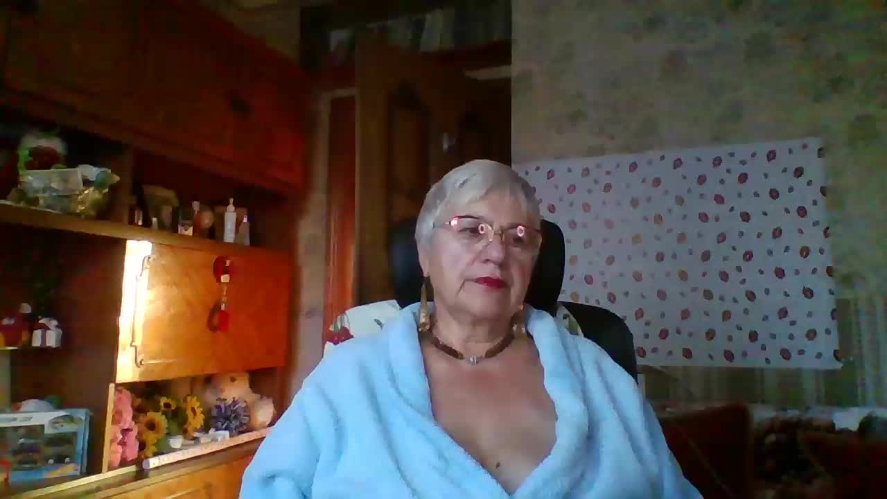 SweetCherry00 Adult Chat October 2, 2026