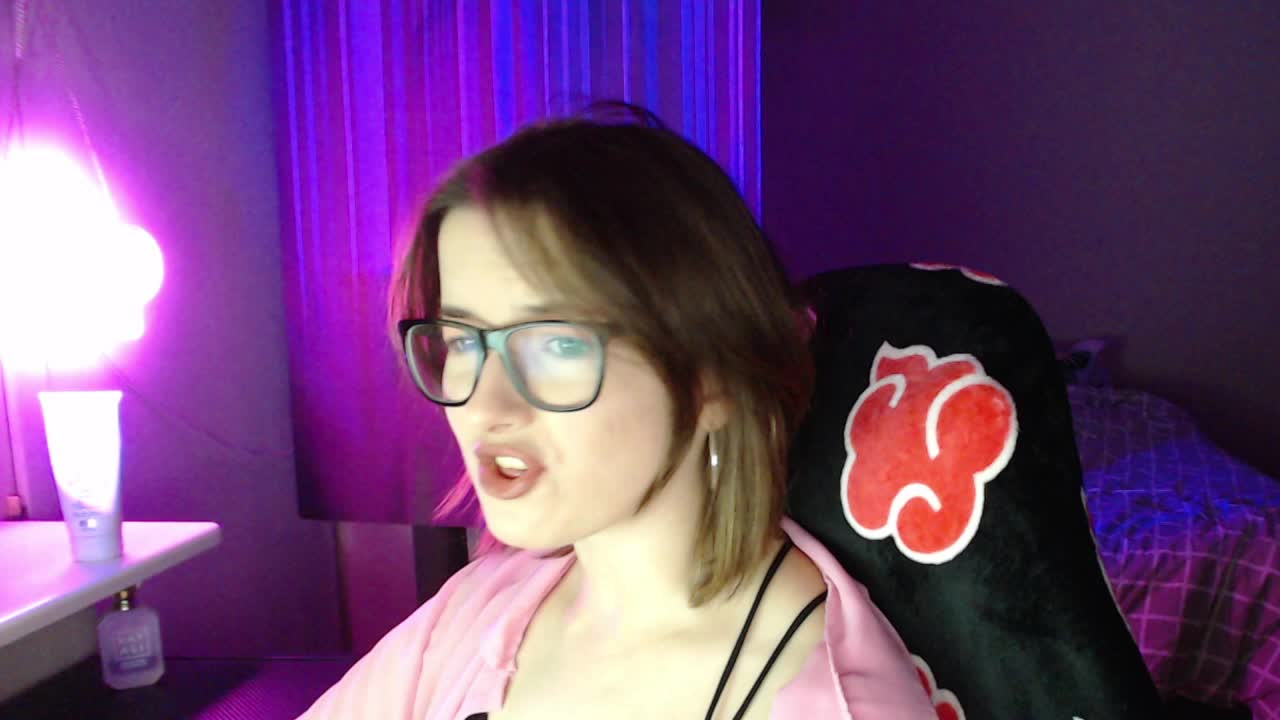 Cherry-Luna Adult Chat October 1, 2026