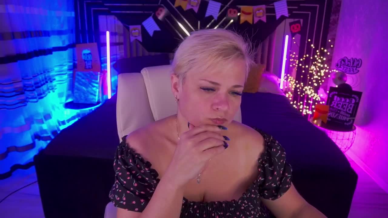 CrystalVibe Adult Chat October 1, 2026