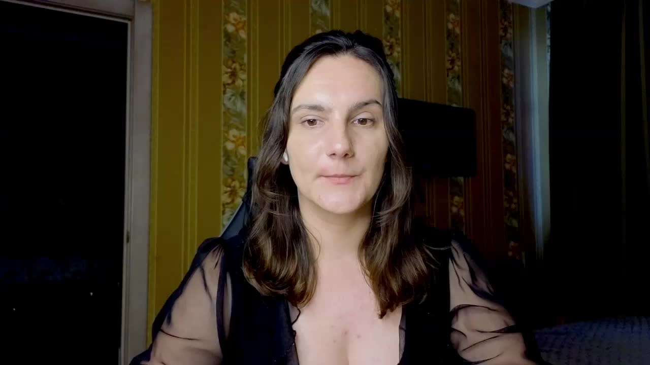 Secret_Smile Adult Chat October 2, 2026