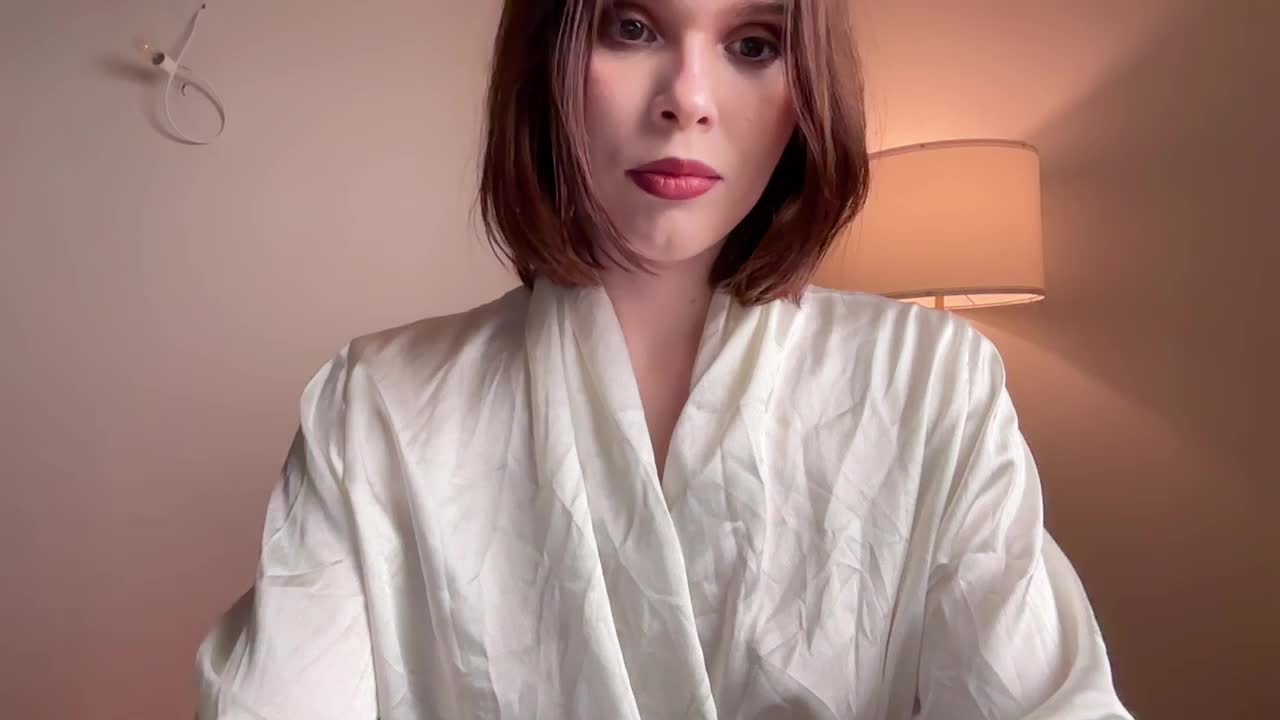 StacyLuxxe Adult Chat October 1, 2026