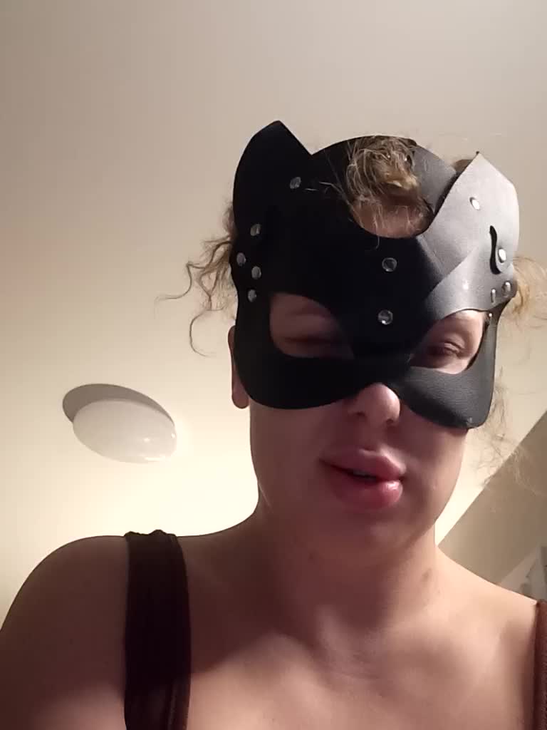 TataMiha2208 Adult Chat October 2, 2026