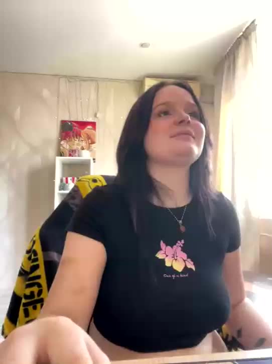 Lizzi-Peach Adult Chat October 2, 2026