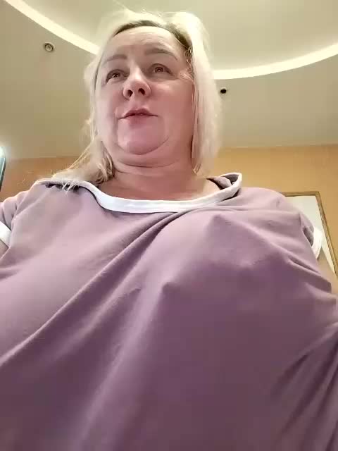 MiraRobens1 Adult Chat October 2, 2026