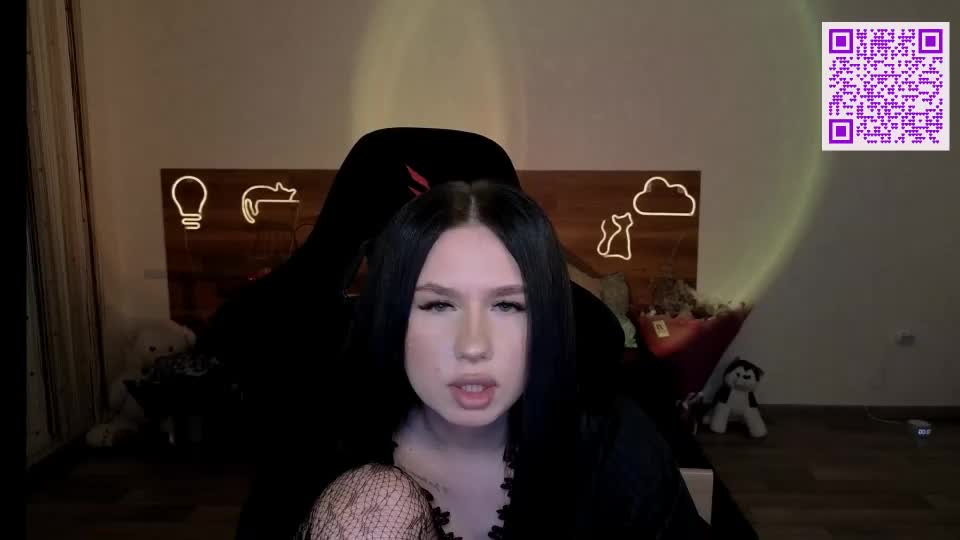 luna_noir_228 Adult Chat October 3, 2026
