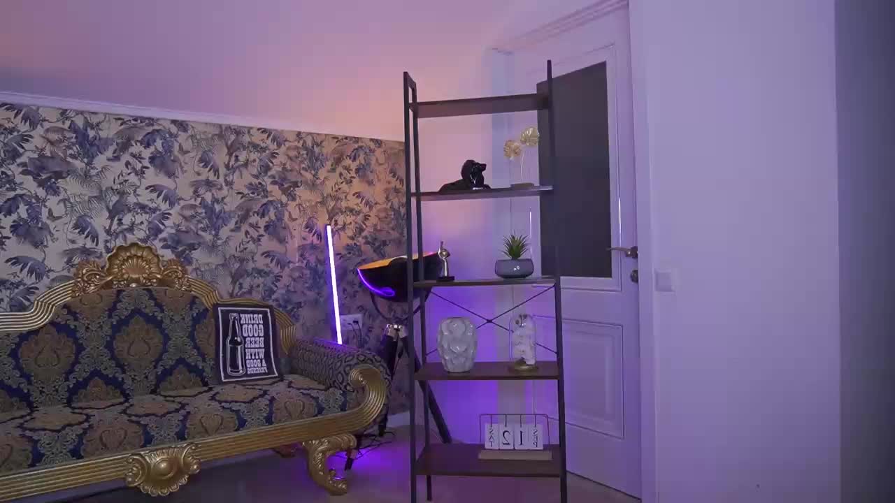 LittleJulii Adult Chat October 3, 2026